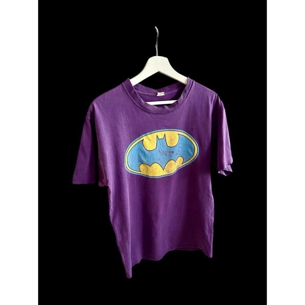 Vintage 90's DC Comics Batgirl Tee Shirt Mens Medium Purple Batman Armpit Wear